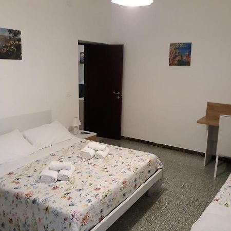 Appartement Rita Flat à Sorrente Extérieur photo